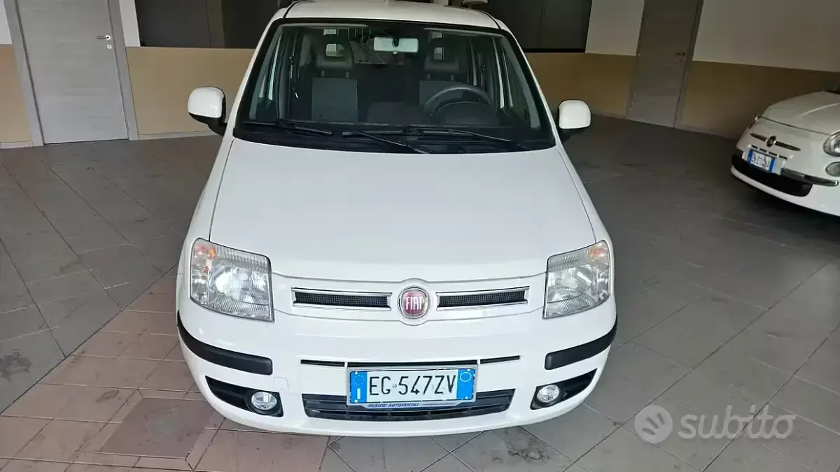Usata Fiat Panda Dynamic 60 CV (44 kW) 2011 Bianco Utilitaria