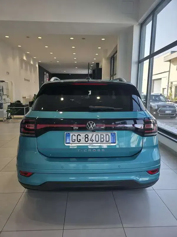 Usata VW T-Cross Sportline 110 CV (80 kW) 2021 Verde SUV