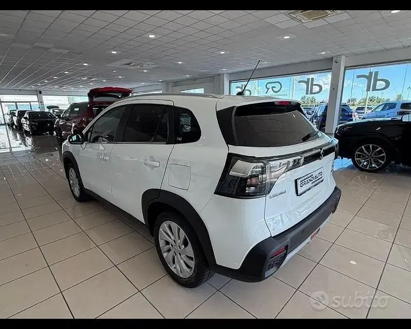 Usata Suzuki SX4 S-Cross 129 CV (94 kW) 2023 Bianco SUV