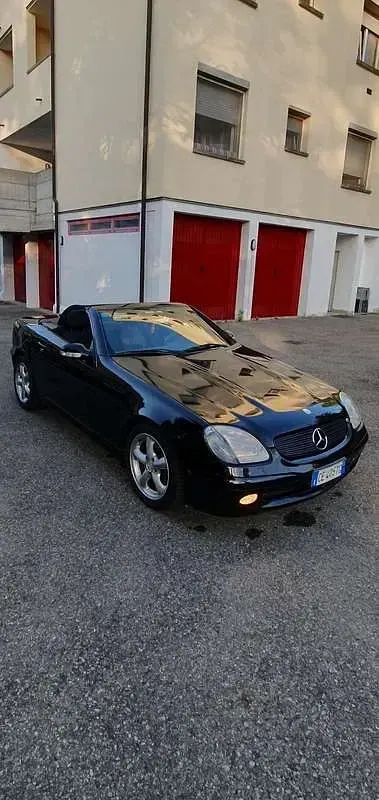 Usata Mercedes SLK200 163 CV (119 kW) 2003 Cabrio