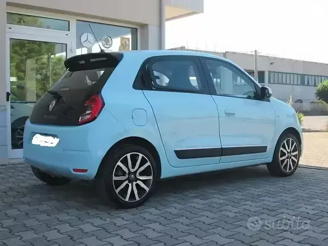 Usata Renault Twingo Equilibre 65 CV (47 kW) 2022 Bluazzurro Utilitaria