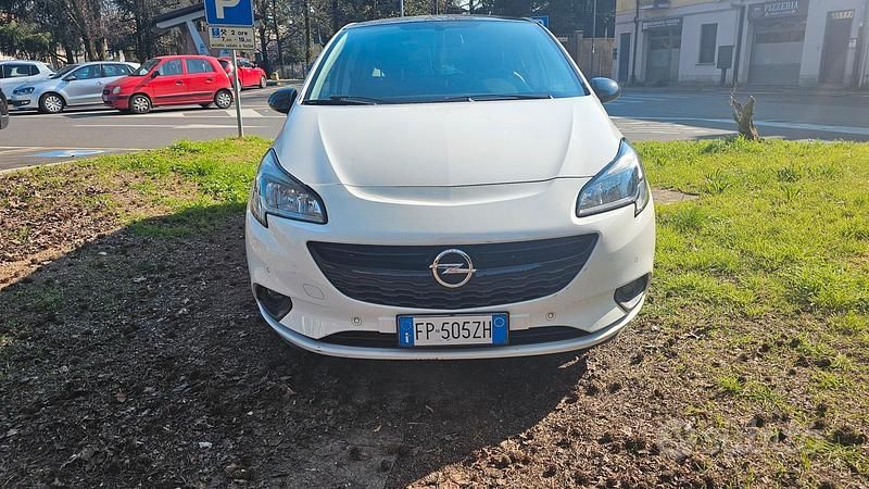 Usata Opel Corsa 2018 Bianco Utilitaria