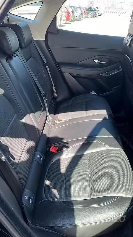 Usata Jaguar E-Pace 150 CV (110 kW) 2019 Nero SUV