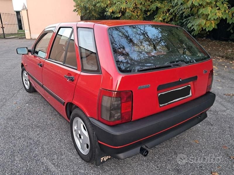 Usata Fiat Tipo 138 CV (101 kW) 1990 Rosso Utilitaria