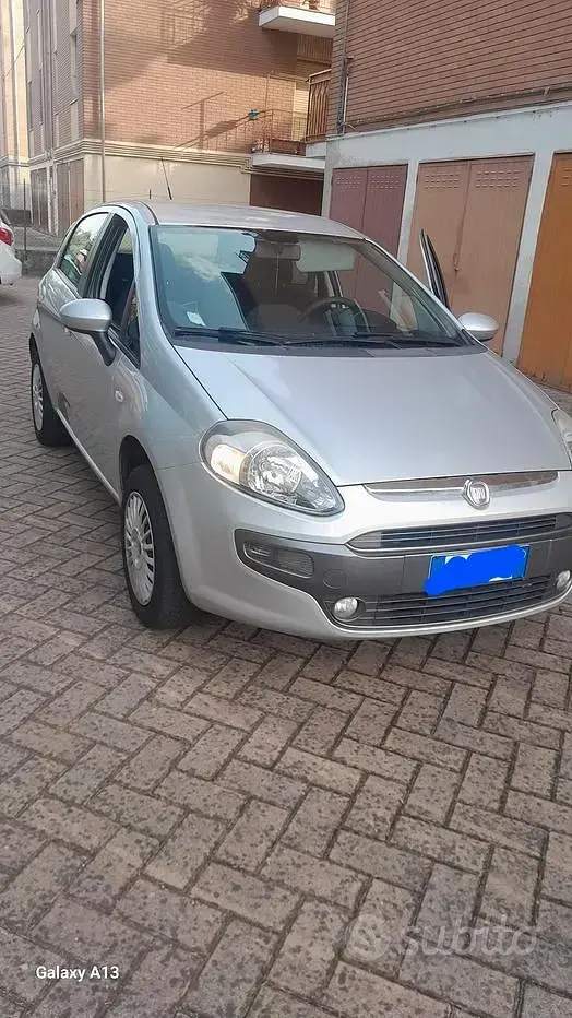 Usata Fiat Punto Evo 77 CV (56 kW) 2010 Grigio Utilitaria