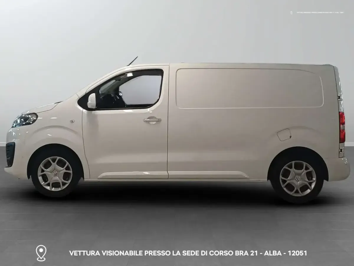 Usata Citroën Jumpy 177 CV (130 kW) 2020 0q bianco puro Monovolume