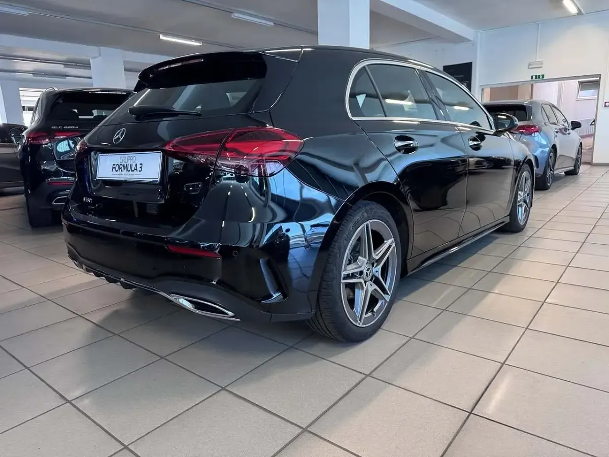 Usata Mercedes A180 Advanced Plus 136 CV (100 kW) 2025 Nero Berlina