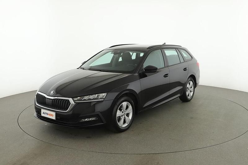 Usata Skoda Octavia Executive 110 CV (80 kW) 2021 Nero Station wagon