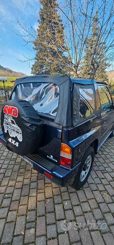 Usata Suzuki Vitara 1996 Blu Cabrio