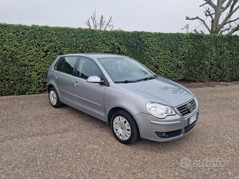 Usata VW Polo Comfortline 64 CV (47 kW) 2006 Grigio Utilitaria