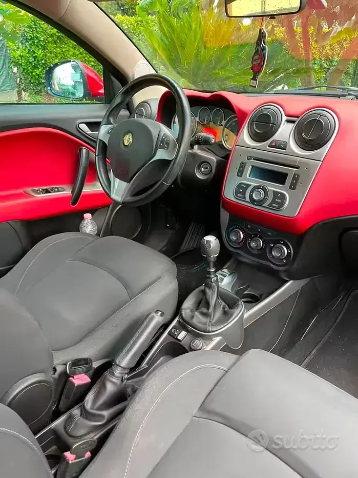 Usata Alfa Romeo MiTo 77 CV (56 kW) 2011 Rosso Utilitaria