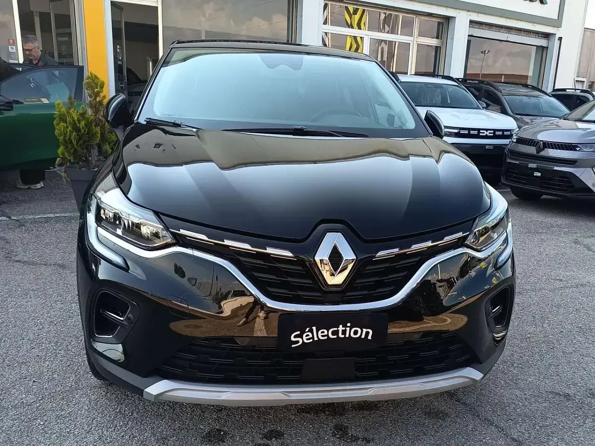Usata Renault Captur Techno 94 CV (69 kW) 2024 Nero etoile SUV