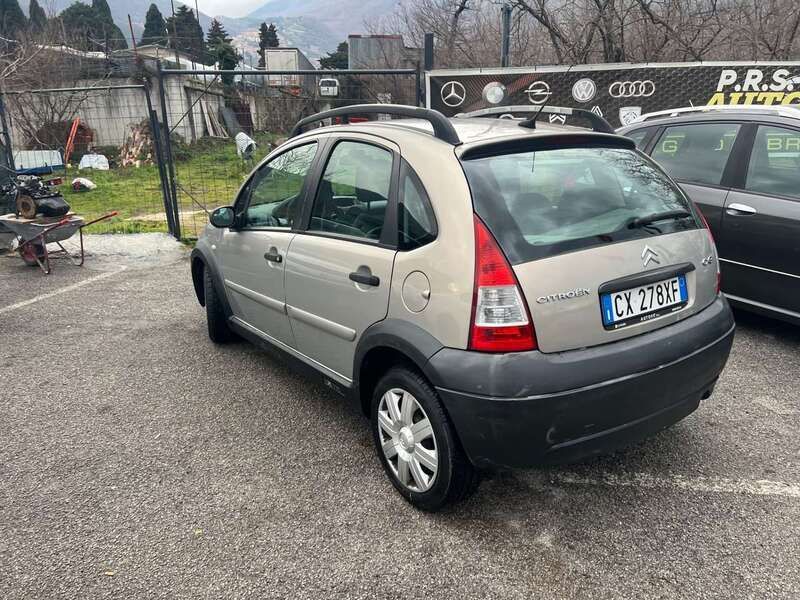 Gebraucht Citroën C3 XTR 90 PS (66 kW) 2006 Gelb Kleinwagen
