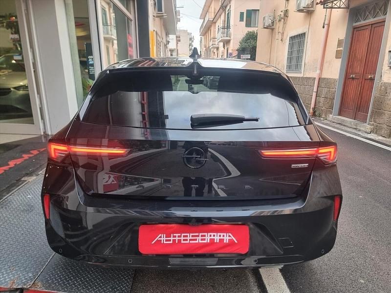 Usata Opel Astra GS Line 150 CV (110 kW) 2022 Nero Berlina