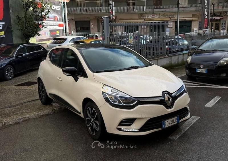 Usata Renault Clio IV 75 CV (55 kW) 2016 Bianco Berlina