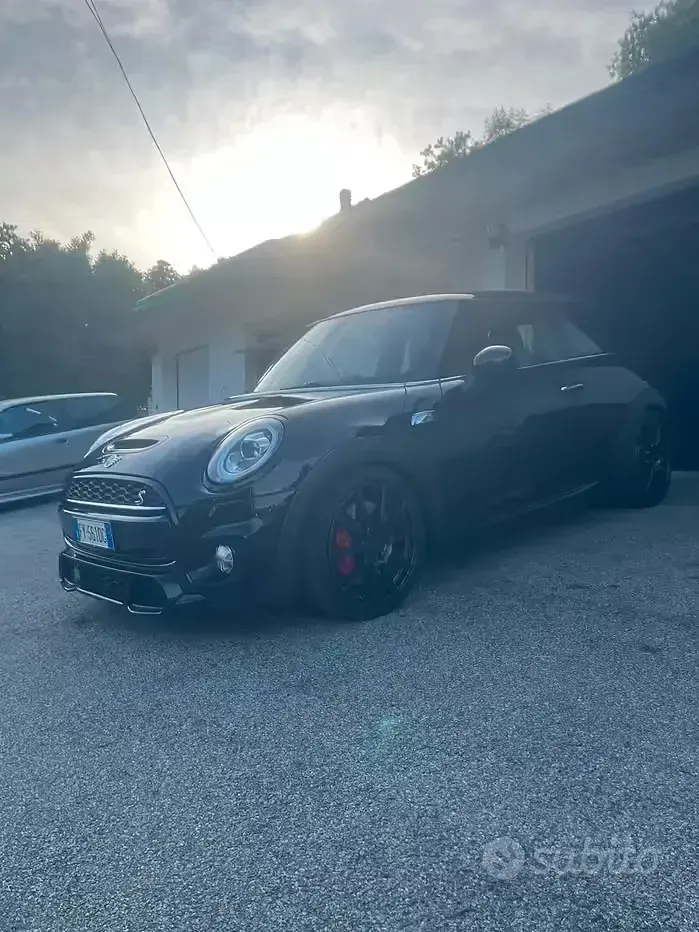 Usata Mini Cooper S 192 CV (141 kW) 2019 Nero Utilitaria