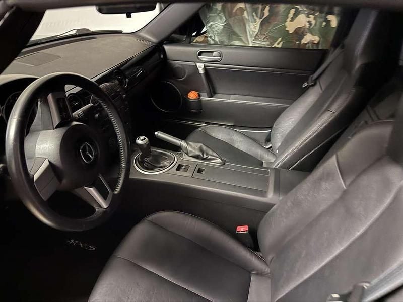 Usata Mazda MX5 160 CV (117 kW) 2007 Grigio Cabrio