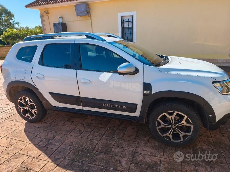Usata Dacia Duster Prestige 114 CV (83 kW) 2019 Bianco SUV
