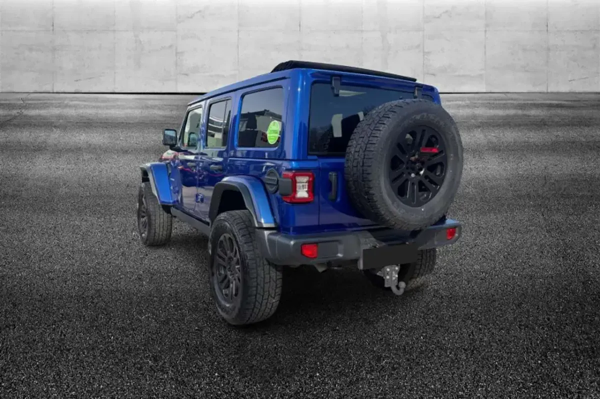 Usata Jeep Wrangler Sahara 200 CV (147 kW) 2021 Blu/azzurro SUV
