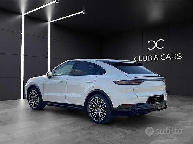 Usata Porsche Cayenne Coupe Sport 340 CV (250 kW) 2019 Bianco Coupé