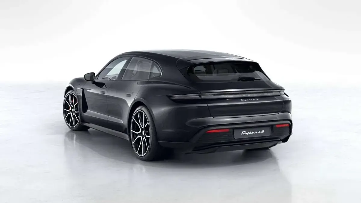 Usata Porsche Taycan Sport Turismo 419 kW (571 CV) 2023 Nero jet Station wagon