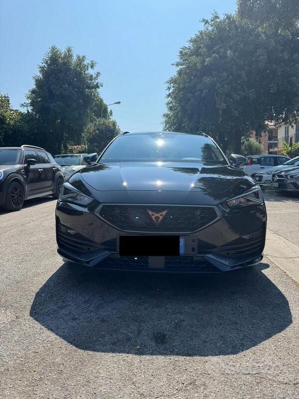 Usata Cupra Leon 150 CV (110 kW) 2023 Nero Station wagon