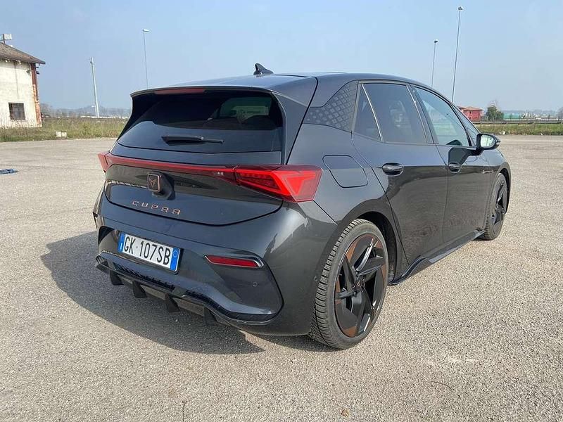 Usata Cupra Born e-Boost 69 kW (95 CV) 2022 Utilitaria
