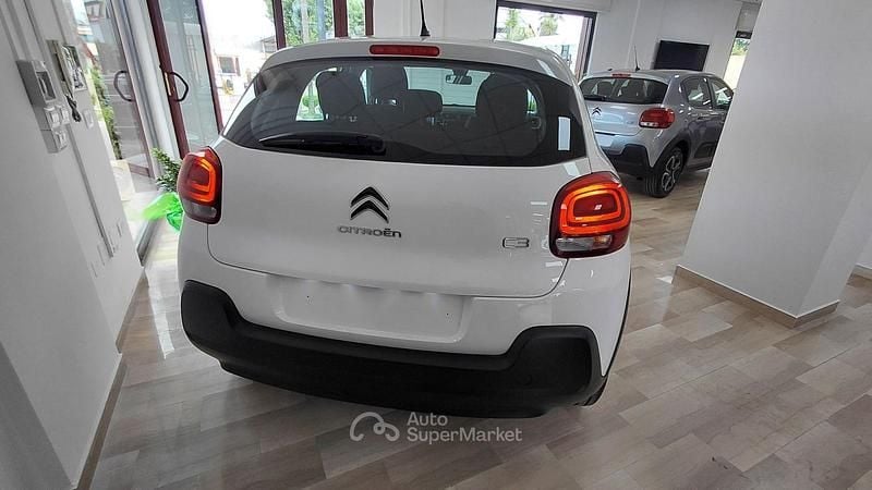 Usata Citroën C3 PureTech 84 CV (61 kW) 2024 Gray Utilitaria