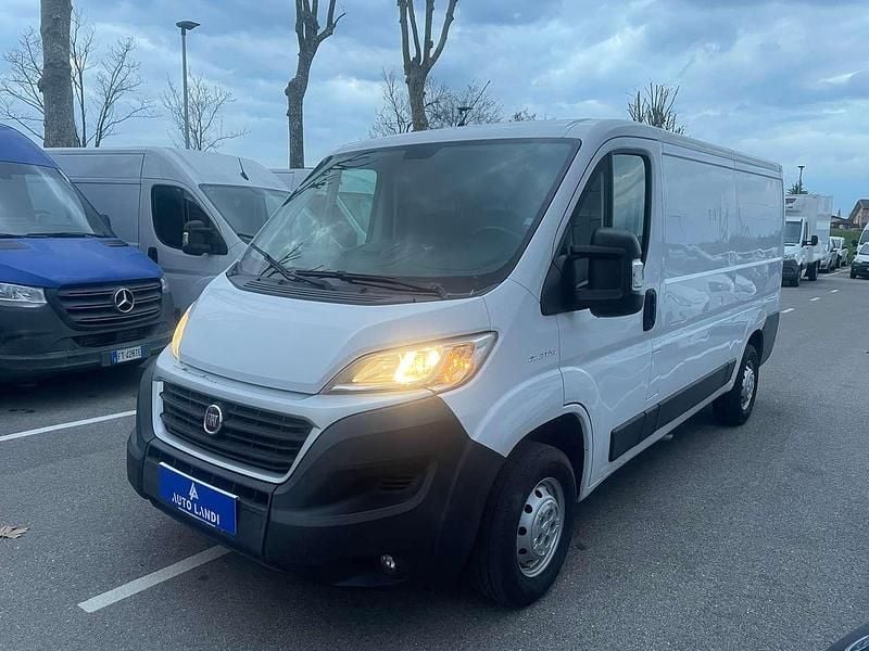 Usata Fiat Ducato 33 131 CV (96 kW) 2019 Bianco Furgone