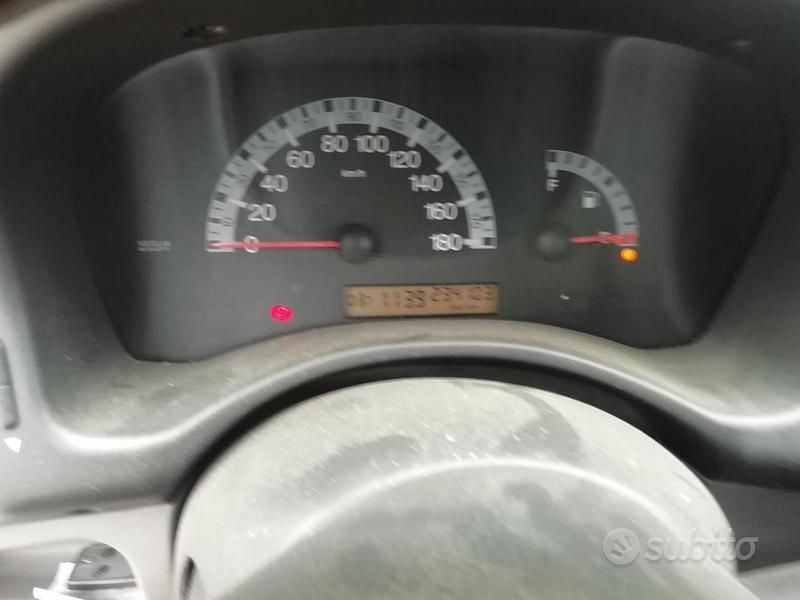 Usata Fiat Punto 2000 Grigio Utilitaria