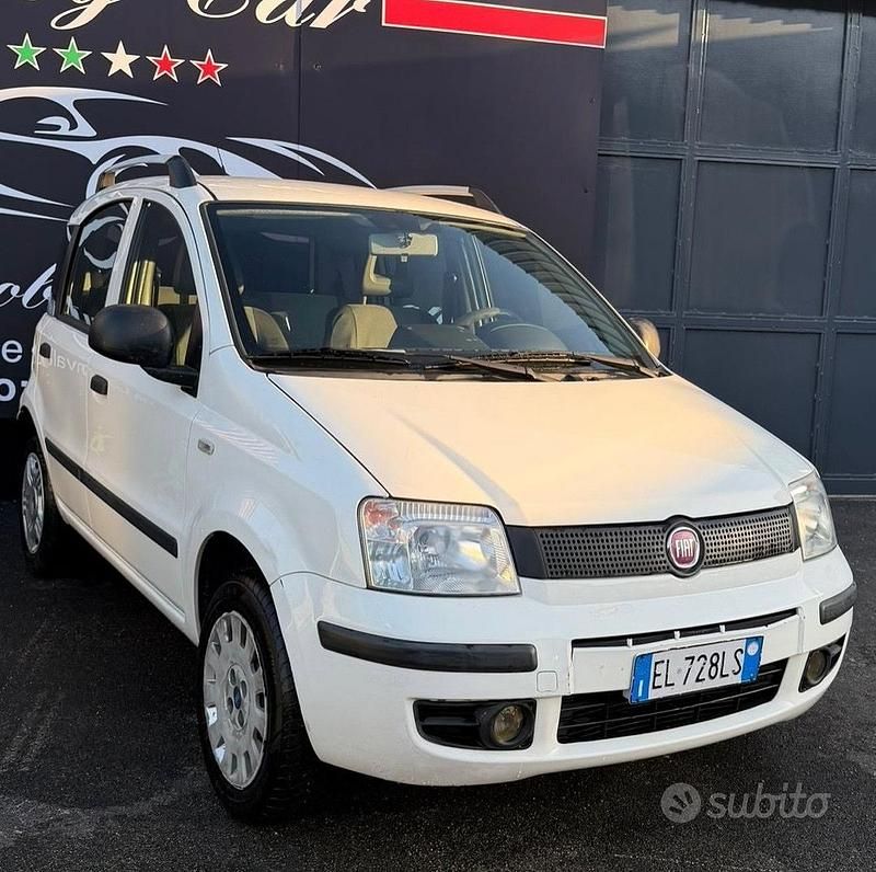 Usata Fiat Panda Classica 77 CV (56 kW) 2012 Bianco Utilitaria