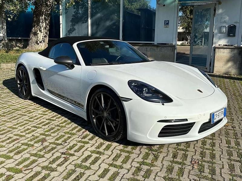 Usata Porsche 718 Boxster 300 CV (220 kW) 2021 Bianco Cabrio