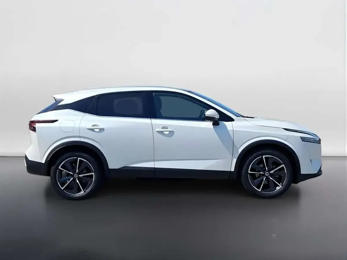 Usata Nissan Qashqai Tekna 140 CV (102 kW) 2021 Bianco SUV