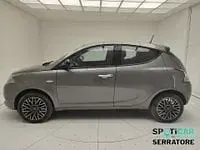 Usata Lancia Ypsilon S 70 CV (51 kW) 2024 Grigio Utilitaria