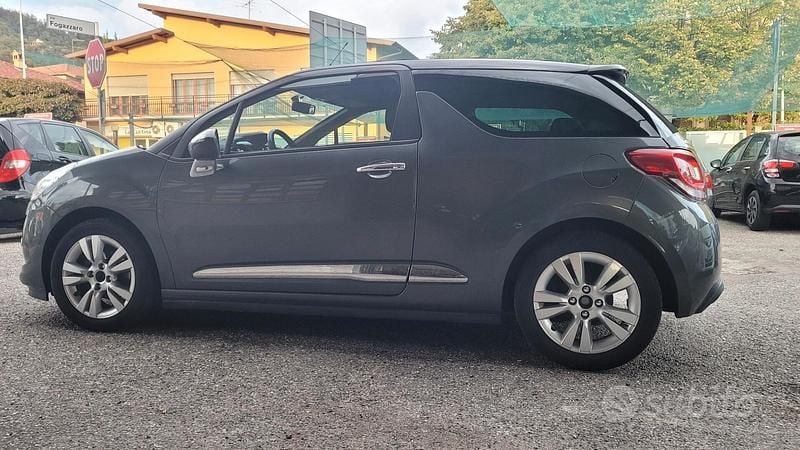 Usata Citroën DS3 Cabriolet 82 CV (60 kW) 2013 Grigio Cabrio