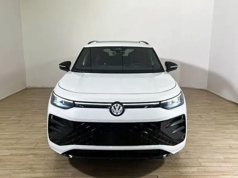 Nuova VW Tayron R-line Plus 150 CV (110 kW) 2026 Bianco SUV