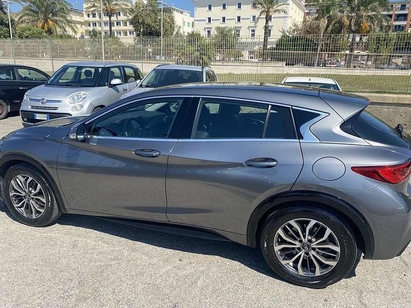 Usata Infiniti Q30 Premium 109 CV (80 kW) 2016 Berlina