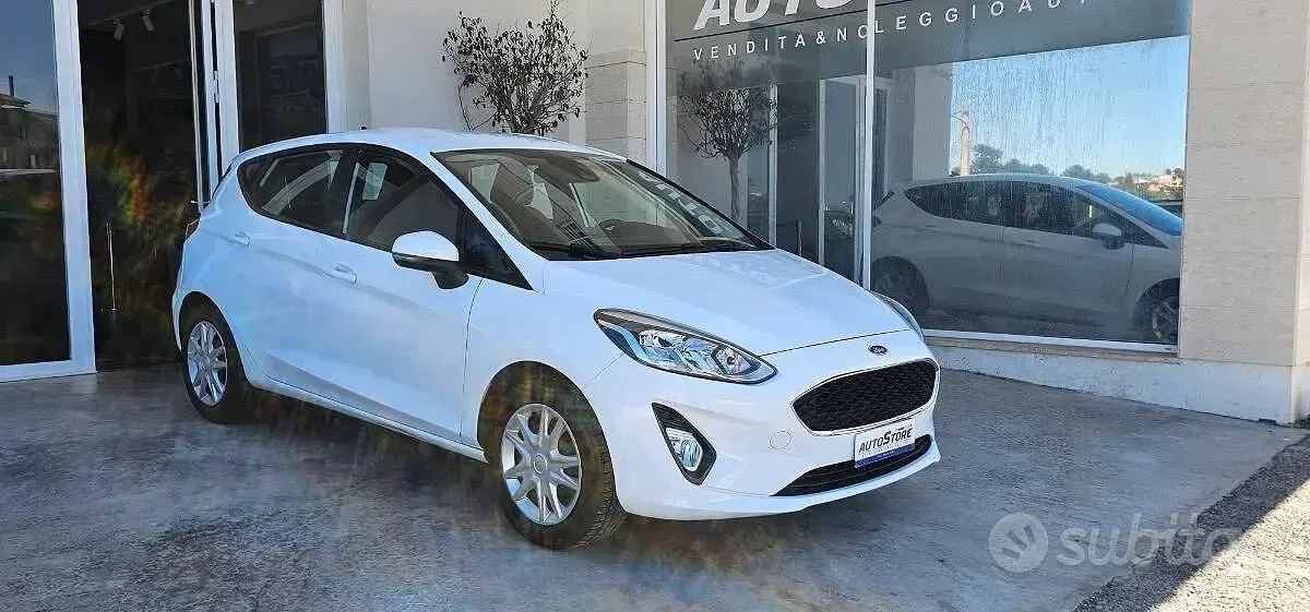 Usata Ford Fiesta S 85 CV (62 kW) 2020 Bianco Utilitaria