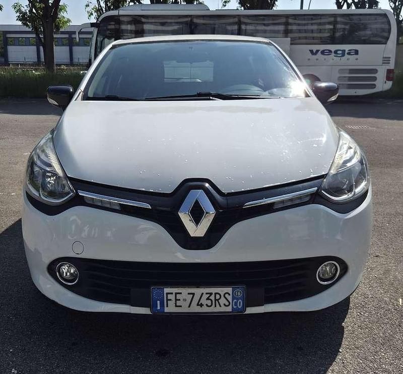 Usata Renault Clio IV 90 CV (66 kW) 2016 Berlina