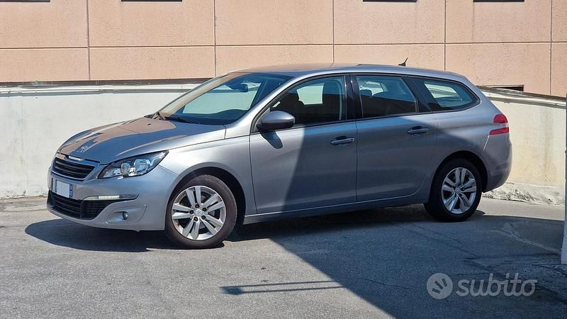Usata Peugeot 308 Active 131 CV (96 kW) 2014 Grigio Station wagon
