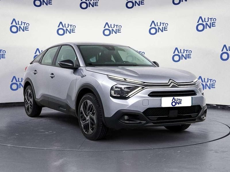 Usata Citroën C4 Feel 131 CV (96 kW) 2022 Verde Utilitaria