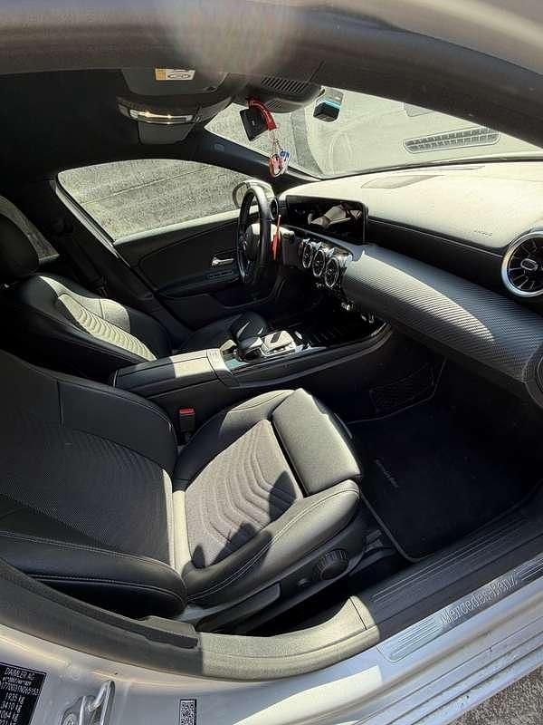 Usata Mercedes A180 116 CV (85 kW) 2019 Berlina