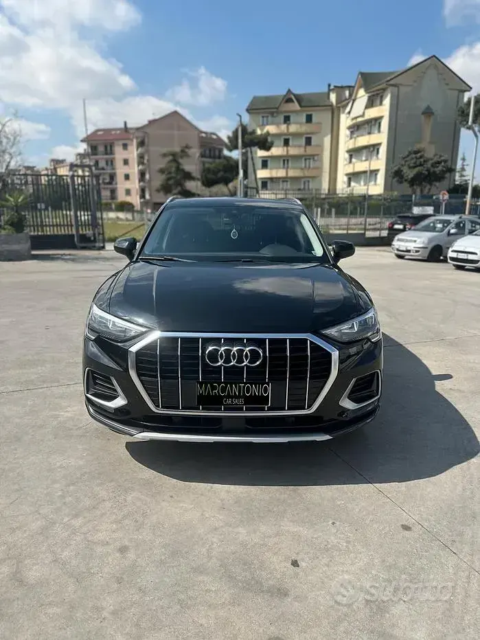 Usata Audi Q3 150 CV (110 kW) 2019 Nero SUV