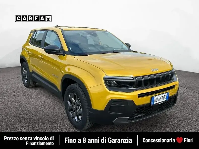 Nuova Jeep Avenger Longitude 101 CV (74 kW) 2026 Giallo SUV
