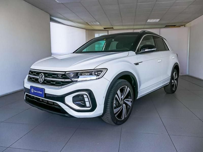 Usata VW T-Roc R-line 110 CV (80 kW) 2023 Pure white nero SUV