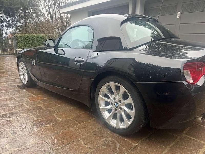 Usata BMW Z4 150 CV (110 kW) 2009 Nero Cabrio
