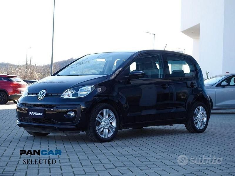 Usata VW up! Highline 68 CV (50 kW) 2017 Nero Utilitaria