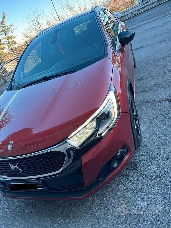 Usata DS Automobiles DS4 Crossback Sport Chic 120 CV (88 kW) 2017 Rosso SUV