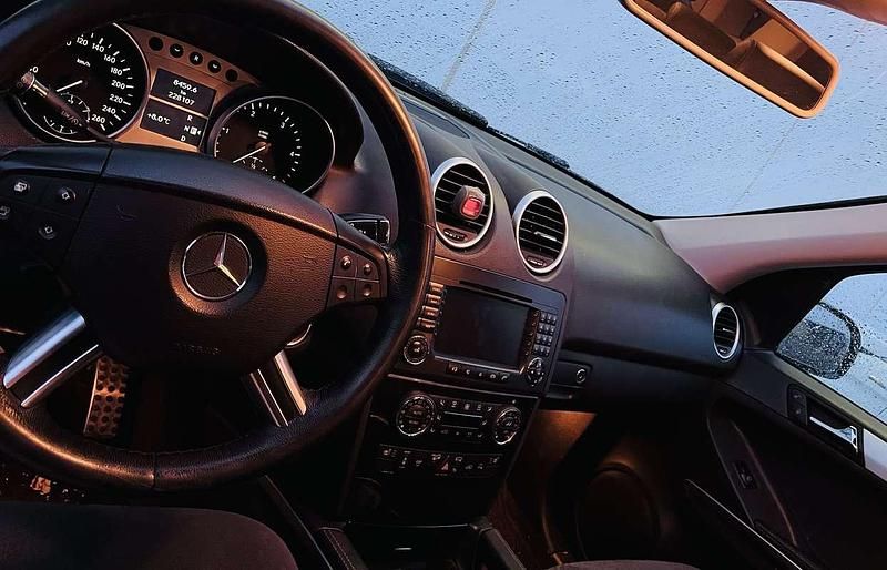 Usata Mercedes ML320 224 CV (164 kW) 2007 SUV