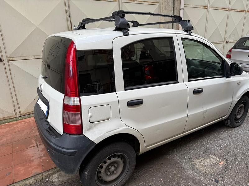 Usata Fiat Panda Active 75 CV (55 kW) 2011 Bianco Utilitaria